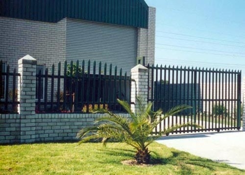 D Section Steel Palisade Fencing , RAL9016 4ft Palisade Fencing